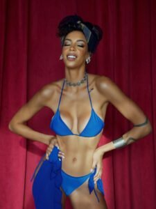 Nicoletta Blue
